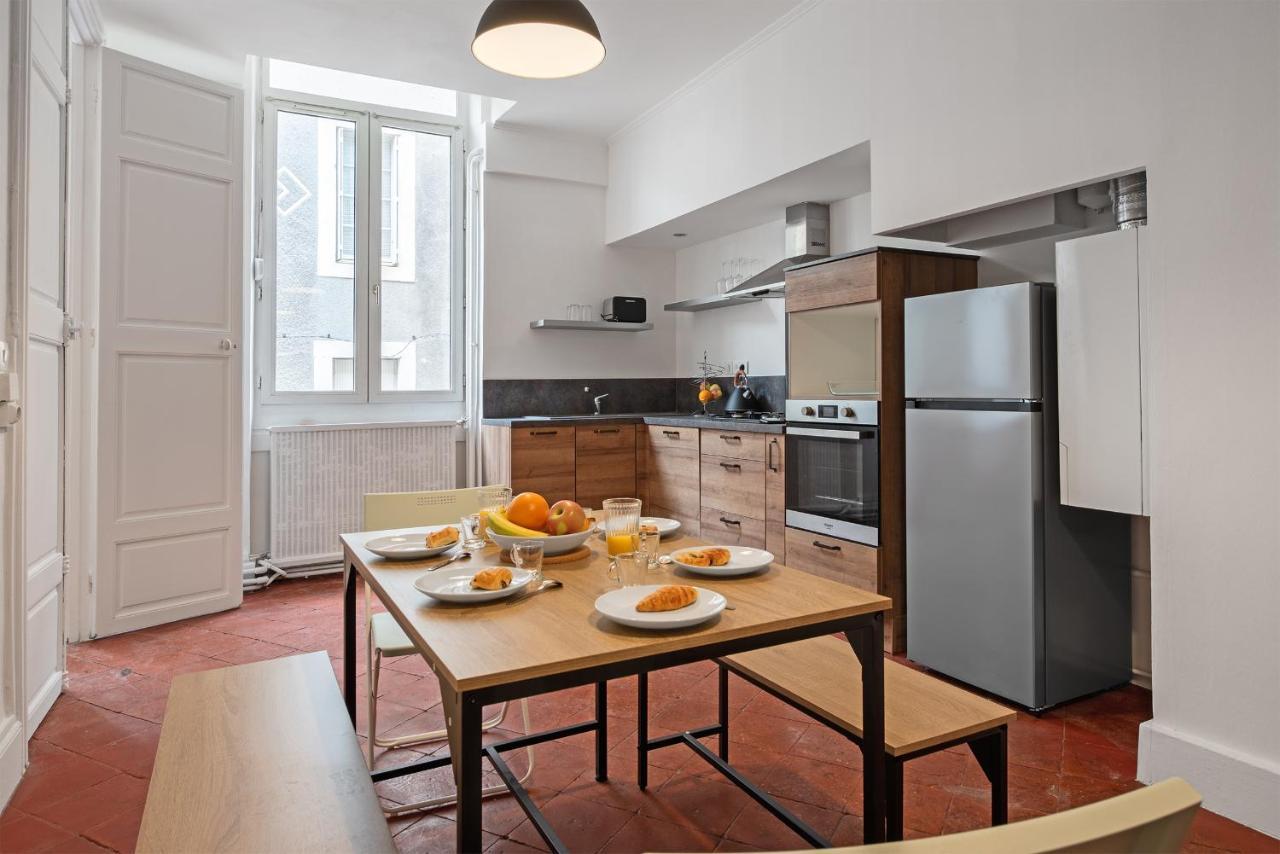 Le Louis Xvi - Majestueux Centre Apartment